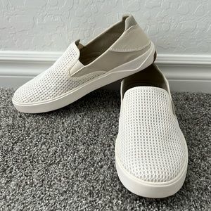 Olukai - Lae’ahi Slip Ons.